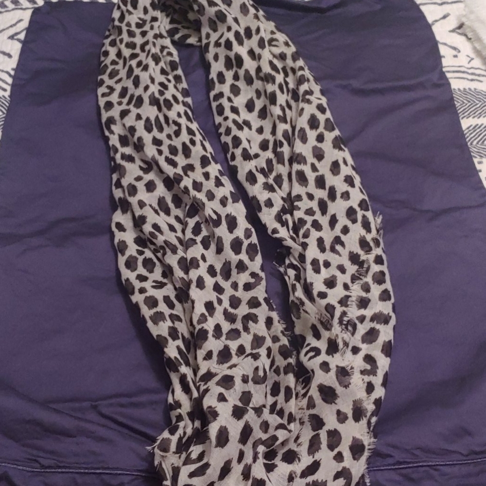Infinity scarf